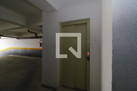 Apartamento para alugar com 45m², 2 quartos e 2 vagasElevador