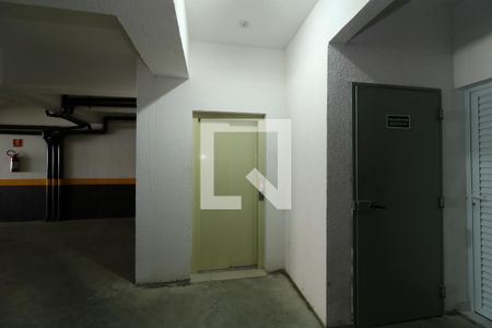 Apartamento para alugar com 45m², 2 quartos e 2 vagasElevador