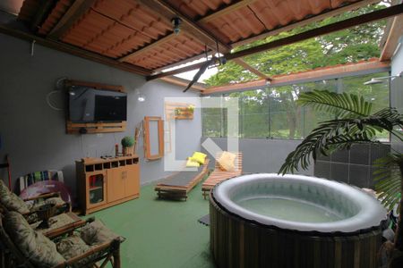 Casa à venda com 130m², 2 quartos e 2 vagasTerraço