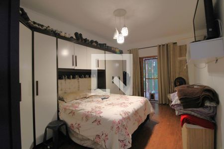 Casa à venda com 130m², 2 quartos e 2 vagasSuíte