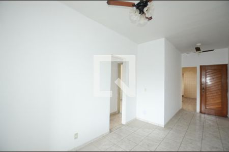 Sala de apartamento à venda com 3 quartos, 65m² em Pilares, Rio de Janeiro