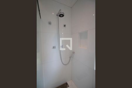 Apartamento à venda com 385m², 6 quartos e 6 vagasBanheiro da Suíte 3