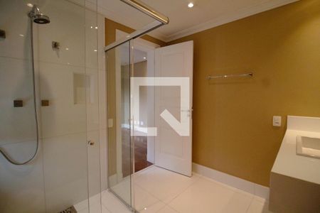 Apartamento à venda com 385m², 6 quartos e 6 vagasBanheiro da Suíte 2