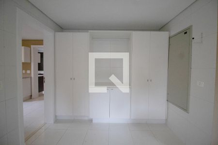 Apartamento à venda com 385m², 6 quartos e 6 vagasÁrea de serviço