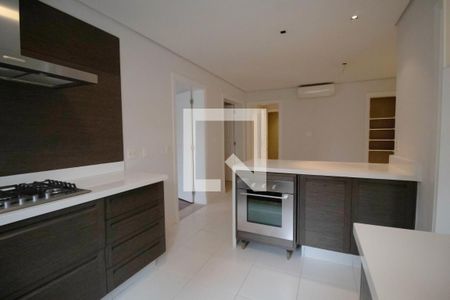 Apartamento à venda com 385m², 6 quartos e 6 vagasCozinha 1