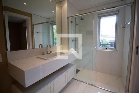 Apartamento à venda com 385m², 6 quartos e 6 vagasBanheiro da Suíte 3