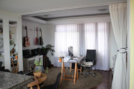 Sala de apartamento para alugar com 4 quartos, 200m² em Amazonas , Contagem