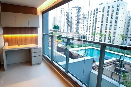 Studio para alugar com 37m², 1 quarto e 1 vaga Studio para alugar com 37m², 1 quarto e 1 vagaSacada
