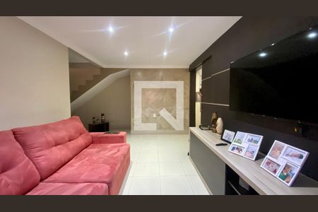 Sala 1 de casa para alugar com 4 quartos, 380m² em Conjunto Ademar Maldonado, Belo Horizonte