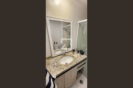 Apartamento para alugar com 93m², 2 quartos e 2 vagas Apartamento para alugar com 93m², 2 quartos e 2 vagasBanheiro da Suíte 1