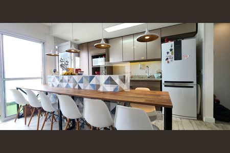 Apartamento para alugar com 93m², 2 quartos e 2 vagas Apartamento para alugar com 93m², 2 quartos e 2 vagasCozinha