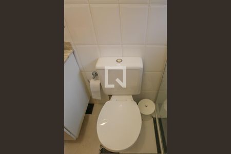 Casa à venda com 212m², 3 quartos e 2 vagas Casa à venda com 212m², 3 quartos e 2 vagasBanheiro da Suíte 1