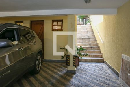 Casa à venda com 212m², 3 quartos e 2 vagas Casa à venda com 212m², 3 quartos e 2 vagasGaragem