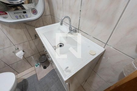 Studio para alugar com 28m², 1 quarto e sem vaga Studio para alugar com 28m², 1 quarto e sem vagaBanheiro