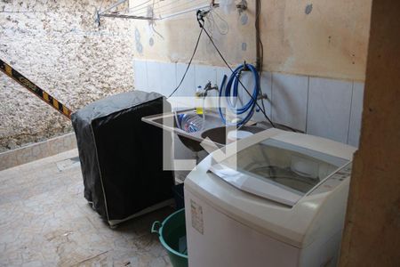 Casa à venda com 173m², 3 quartos e 2 vagasÁrea de Serviço