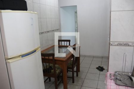 Casa à venda com 173m², 3 quartos e 2 vagasCozinha