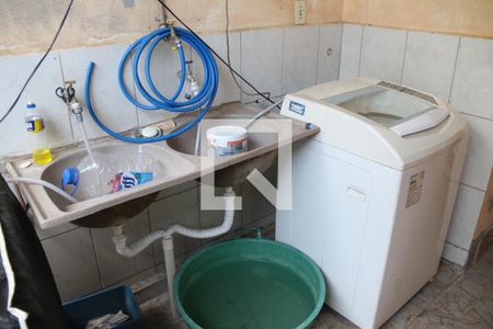 Casa à venda com 173m², 3 quartos e 2 vagasÁrea de Serviço