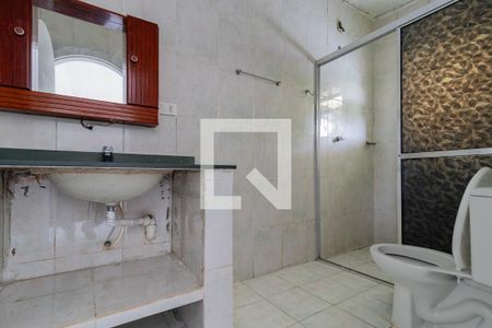 Banheiro da Suíte de casa para alugar com 1 quarto, 85m² em Parque Monte Alegre, Taboão da Serra