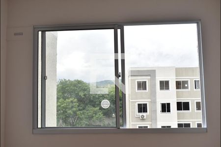 Janela da Sala de apartamento para alugar com 2 quartos, 43m² em Inhoaíba, Rio de Janeiro
