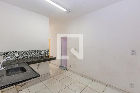 Casa à venda com 87m², 3 quartos e sem vaga Casa à venda com 87m², 3 quartos e sem vagaCozinha
