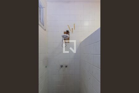 Casa à venda com 87m², 3 quartos e sem vaga Casa à venda com 87m², 3 quartos e sem vagaBanheiro