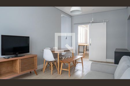 Sala de apartamento para alugar com 2 quartos, 70m² em Consolação, São Paulo