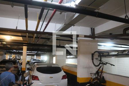 Apartamento à venda com 66m², 2 quartos e 1 vaga Apartamento à venda com 66m², 2 quartos e 1 vagaGaragem