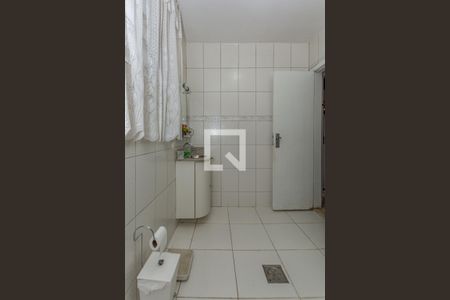 Apartamento à venda com 200m², 3 quartos e 4 vagasBanheiro Social