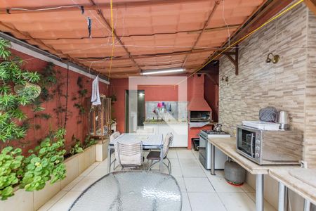 Apartamento à venda com 200m², 3 quartos e 4 vagasVaranda