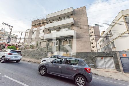 Apartamento à venda com 200m², 3 quartos e 4 vagasFachada