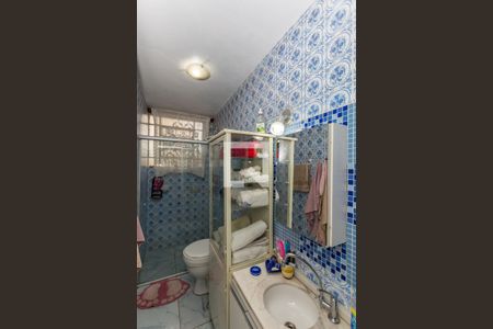 Apartamento à venda com 200m², 3 quartos e 4 vagasBanheiro da Suíte 2