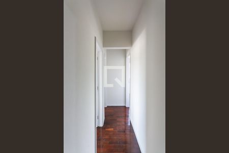 Corredor de apartamento para alugar com 3 quartos, 89m² em Maracanã, Rio de Janeiro