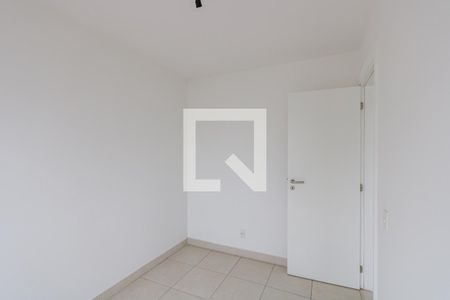 Apartamento à venda com 70m², 3 quartos e 1 vagaQuarto 2