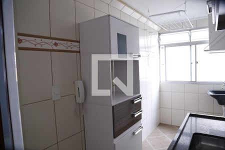 Cozinha de apartamento à venda com 2 quartos, 45m² em Vila Portugal, São Paulo