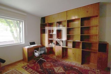 Casa à venda com 360m², 4 quartos e 4 vagas Casa à venda com 360m², 4 quartos e 4 vagasQuarto 1