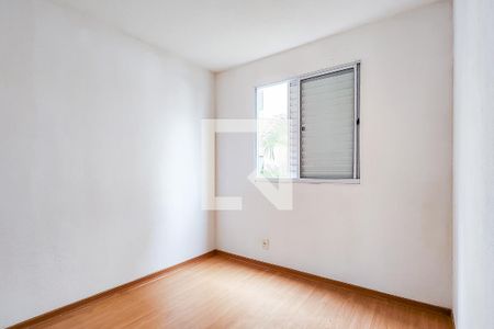 Quarto 2 de apartamento para alugar com 2 quartos, 48m² em Vila Formosa, Jacareí