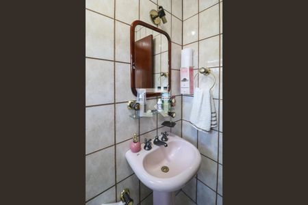 Casa à venda com 400m², 6 quartos e 10 vagasBanheiro da Suíte 2