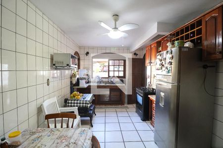 Casa à venda com 400m², 6 quartos e 10 vagasCozinha