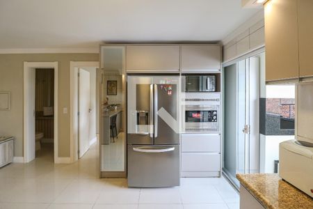 Casa à venda com 216m², 3 quartos e 10 vagasCozinha