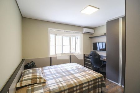 Casa à venda com 216m², 3 quartos e 10 vagasSuíte 2