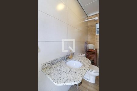 Casa à venda com 216m², 3 quartos e 10 vagasBanheiro da Área Externa