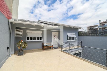 Casa à venda com 216m², 3 quartos e 10 vagasFachada