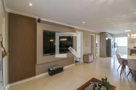 Sala de casa à venda com 3 quartos, 216m² em Medianeira, Porto Alegre