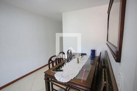 Apartamento à venda com 70m², 2 quartos e 1 vagaSala