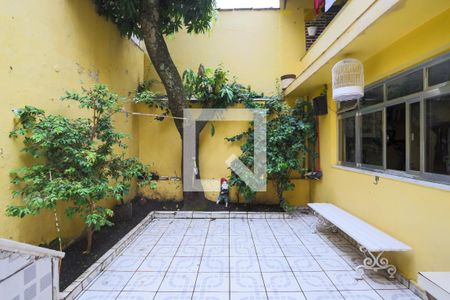 Casa à venda com 310m², 3 quartos e 3 vagasQuintal