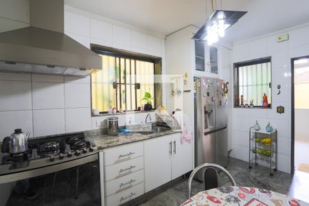 Casa à venda com 310m², 3 quartos e 3 vagasCozinha