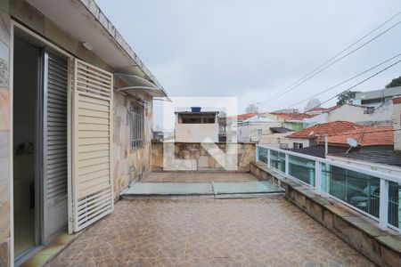 Casa à venda com 310m², 3 quartos e 3 vagasQuarto 3 varanda