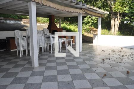 Apartamento à venda com 65m², 2 quartos e 1 vagaÁrea comum - Churrasqueira