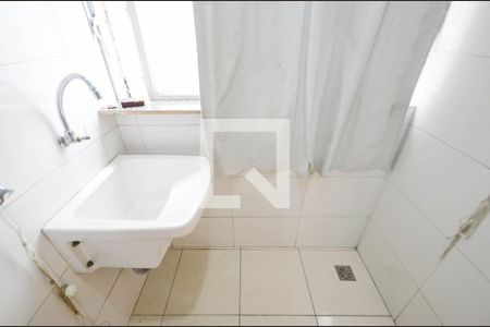 Apartamento à venda com 65m², 2 quartos e 1 vagaÁrea de Serviço