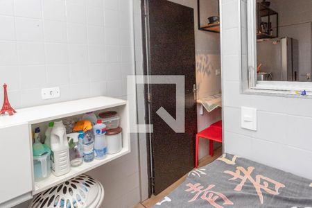 Apartamento à venda com 70m², 3 quartos e 1 vagaÁrea de serviço